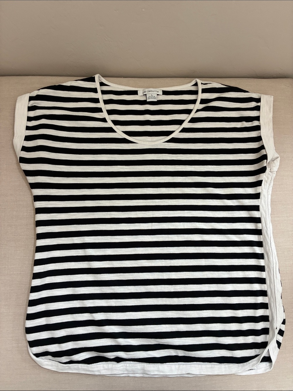 Liz Claiborne Black and White Striped Scoop Neck Tee